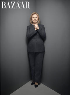 Хиллари Клинтон в костюме